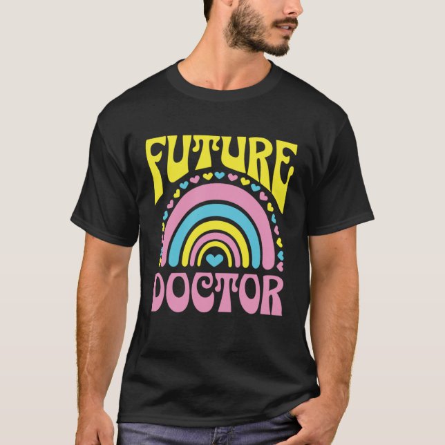 Camiseta Future Doctor Bright Retro Rainbow Doctors Trainin (Frente)