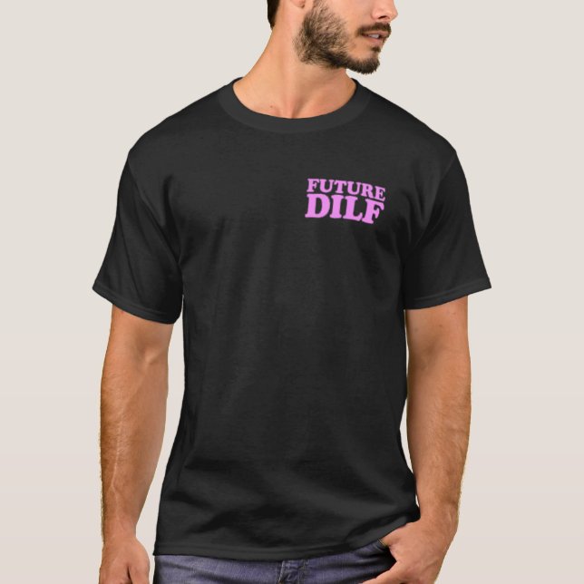 CAMISETA FUTURO DILF SEXY HUSBAND PAI (Frente)