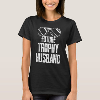 Camiseta Futuro Noivo Troféu Para Ser Marido Solteirão