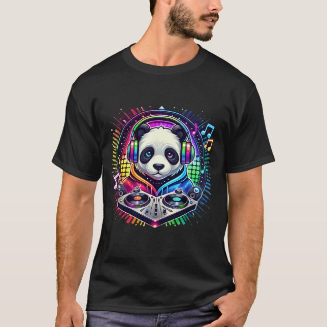 Camiseta Galactic Panda DJ - Cyberpunk Music Vibes Merch (Frente)