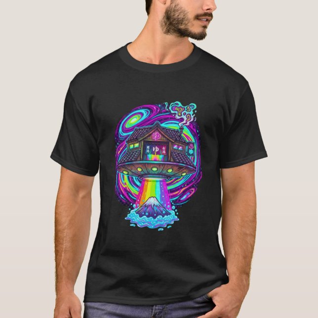 Camiseta Galactic Sento UFO: Psychedelic Japanese Bathhouse (Frente)