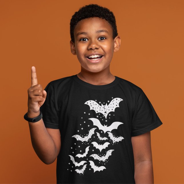 Camiseta Galáxias Brancas e Estrelas do Halloween Voando (Criador carregado)