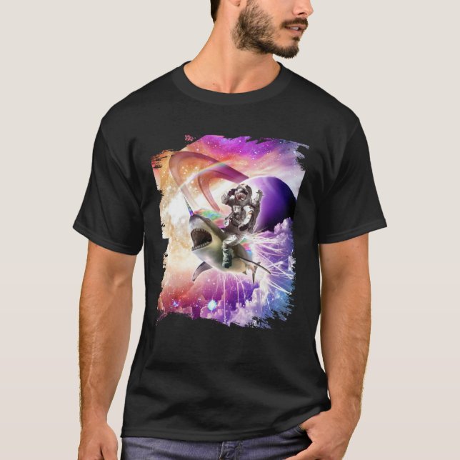 Camiseta Galaxy Astronaut Cat Riding Rainbow Shark Unicorn (Frente)