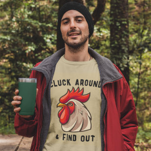 Camiseta Galinha Canta Em Volta E Descobre Um Galo Engraçad