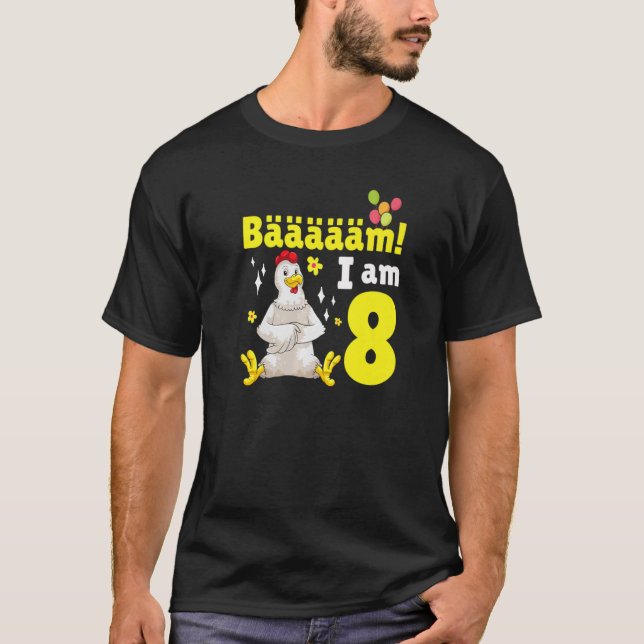 Camiseta Galinha de Aniversário do 8º Ano que Pensava Festa (Frente)