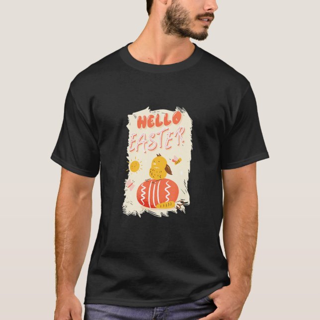 Camiseta Galinha De Páscoa Bonita Com Páscoa De Ovo De Pásc (Frente)