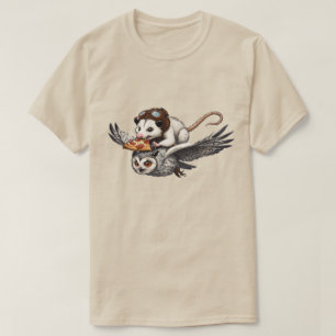Camiseta Gambá Engraçado Montando uma Coruja Enquanto Come