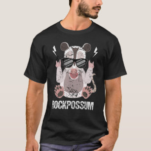 Camiseta Gambá Rockpossum Com Óculos de Sol Mostra Sinal de