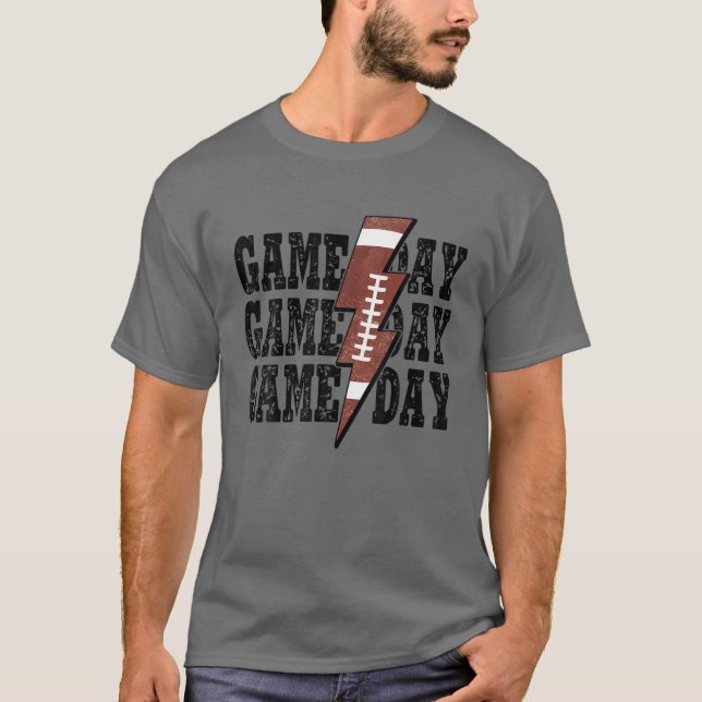 Camiseta Game Day Football Season Lightning Bolt Funny Foot (Frente)