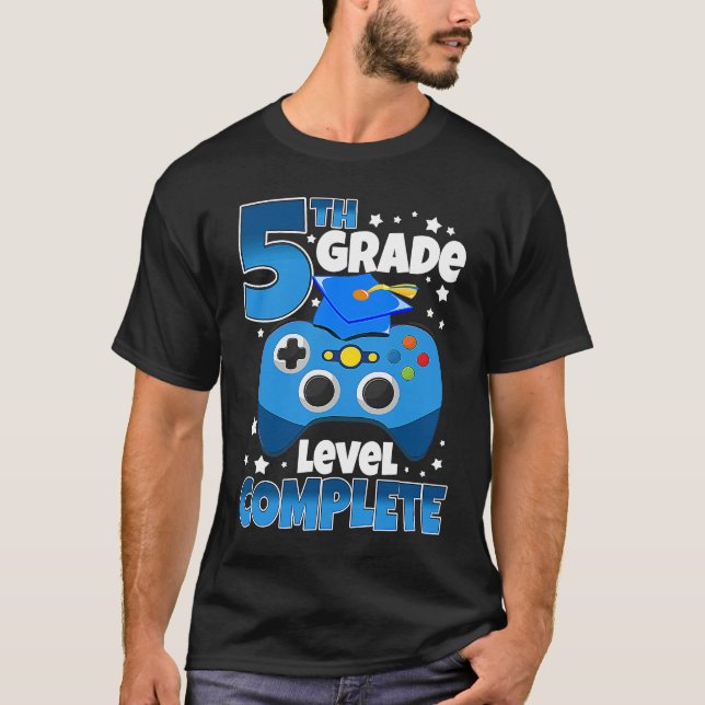Camiseta Gamer 5th Grade Level Complete Graduation Girls Bo (Frente)