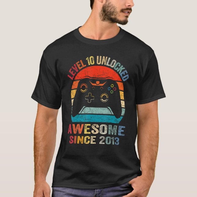 Camiseta Gamer Nível 10 Desbloqueado Incrível 2013 10º Bi (Frente)