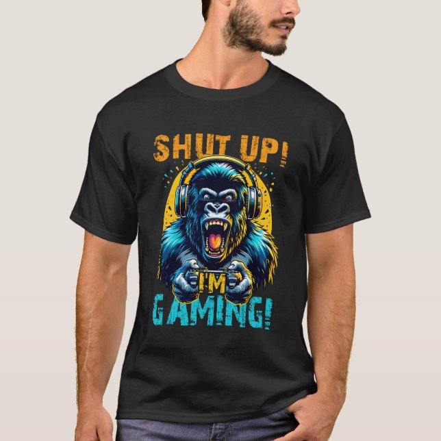 Camiseta Gaming Godzilla: Cale-Se! Estou jogando T-Shirt (Frente)