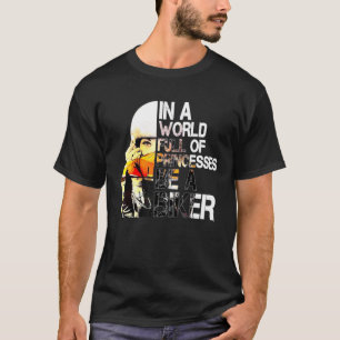 Camiseta Garota Biker Em Um Cheio Mundial De Princas Seja U