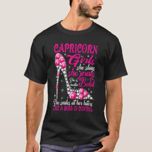 Camiseta Garota Capricórnio como chefe no calçado de diaman
