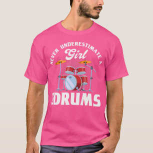 Camiseta Garota Com Tambores Nunca Subestime Uma Garota Com