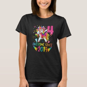 Camiseta Garota de 4 anos dançando adolescentes bebendo Uni