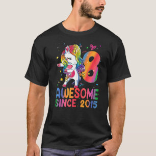 Camiseta Garota de 8 anos presente adolescentes bebendo Uni