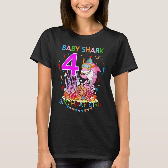 Camiseta Garota de Aniversário de Tubarão de 4 Anos (Frente)