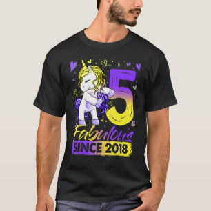 Camiseta Garota de Aniversário do Unicórnio 5 P