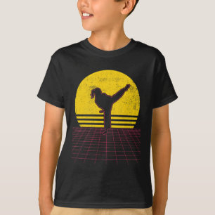 Camiseta Garota de Karatê Vintage