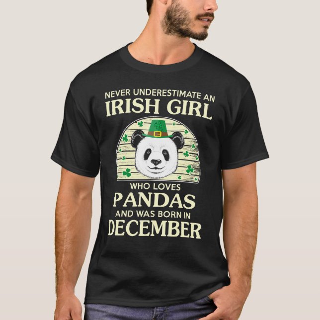 Camiseta Garota Irlandesa Sortuda que ama Pandas Saint Patr (Frente)