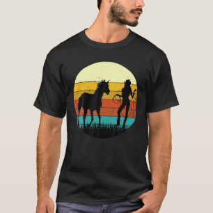 Camiseta Garota Vintage Cavaleira Andando
