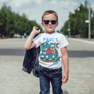 Camiseta Garoto Bonito de Volta à Escola