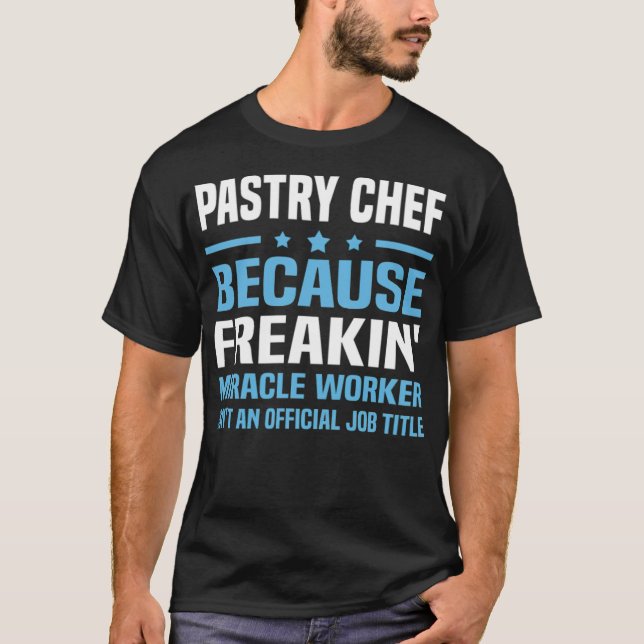 Camiseta Garoto de pastelaria chefe de navio pirata (macho) (Frente)