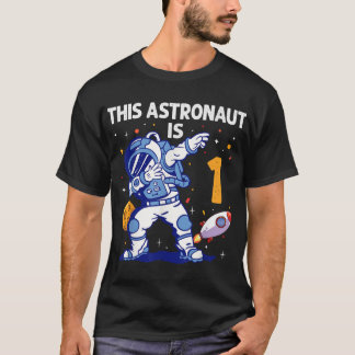Camiseta Garoto primeiro aniversario do Planeta Espacial do
