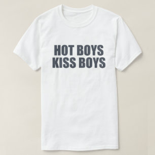 Camiseta Garotos Quentes Beijam Garotos Roupas de Orgulho