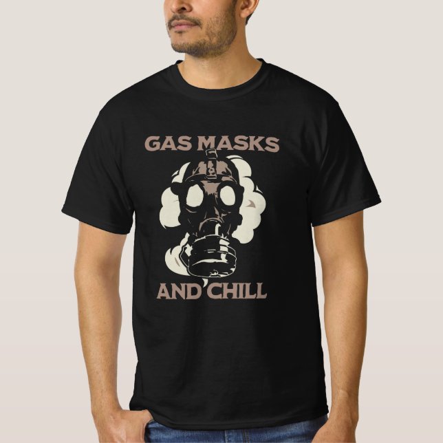 Camiseta Gas Masks And Chill (Frente)