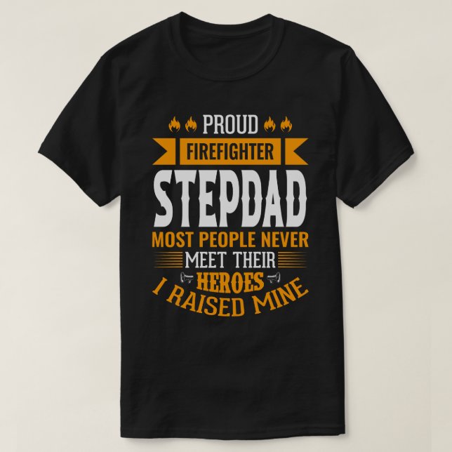 Camiseta Gatilho orgulhoso STEPDAD A maioria das Pessoas nu (Frente do Design)