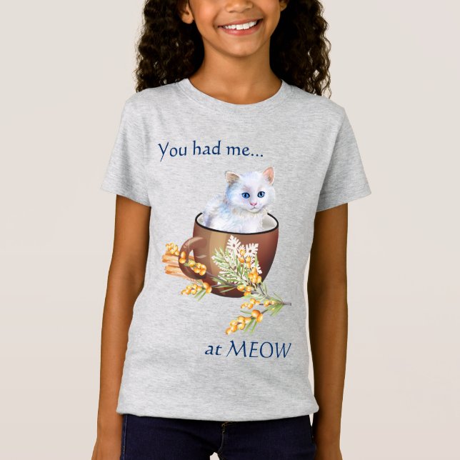 Camiseta Gatinho branco bonitinho na taça me deu na camiset (Frente)