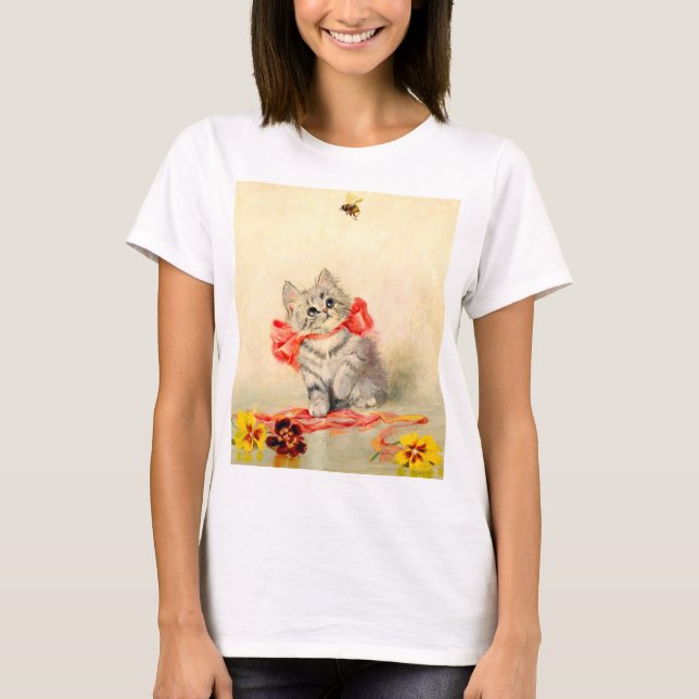 Camiseta Gatinho com Fita Vermelha (Frente)