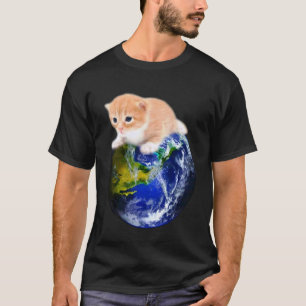 Camiseta Gatinho Fofo Na Terra Gato Engraçado Meme Planeta