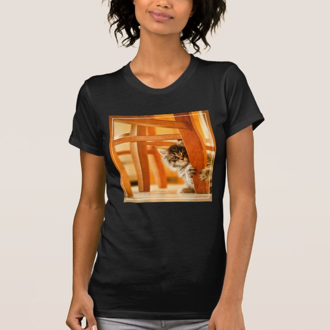 Camiseta Gatinho sob a cadeira (Frente)