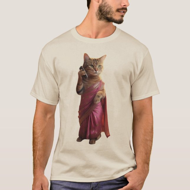 Camiseta Gatinho Talkative em um Sari - Moda se diverte (Frente)