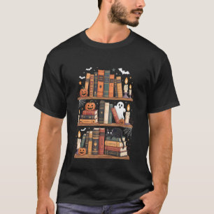 Camiseta Gato Assustador Lendo em Prateleiras de Livros Ass