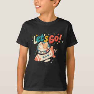 Camiseta Gato astronauta bonito cavalgando foguete no espaç