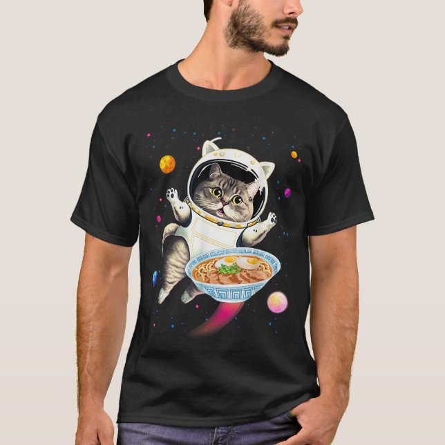 Camiseta Gato Astronauta No Espaço Com Ramen Noodles Galaxy (Frente)