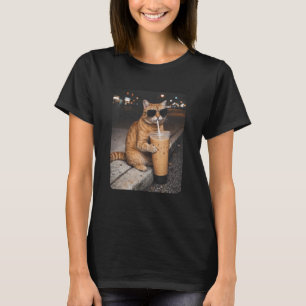 Camiseta Gato Bebendo Café Gelado Meme Engraçado de Animal