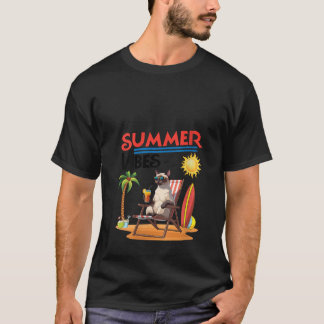 Camiseta Gato Bonito De Mulher Com Pranchas De Sumo De Frut