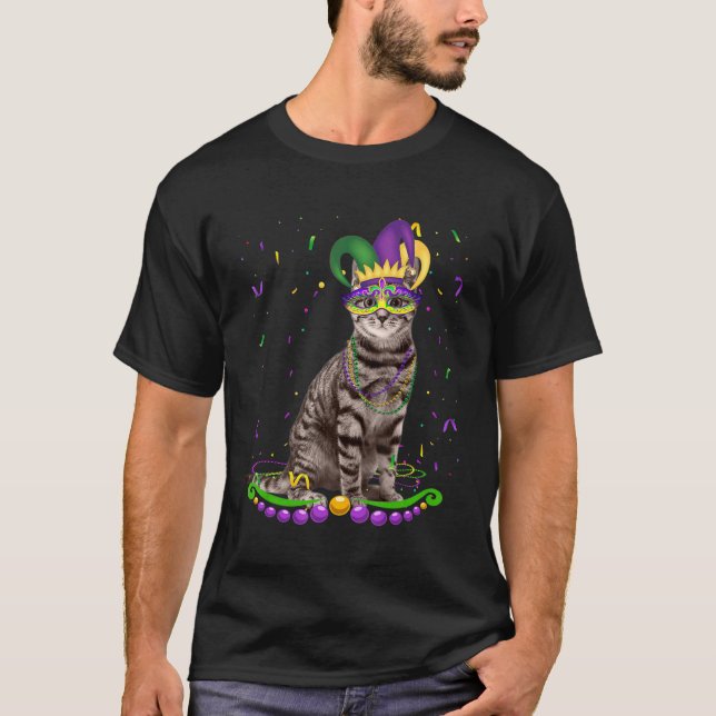Camiseta Gato Bonito Vestindo Máscara Mardi Gras Cães (Frente)