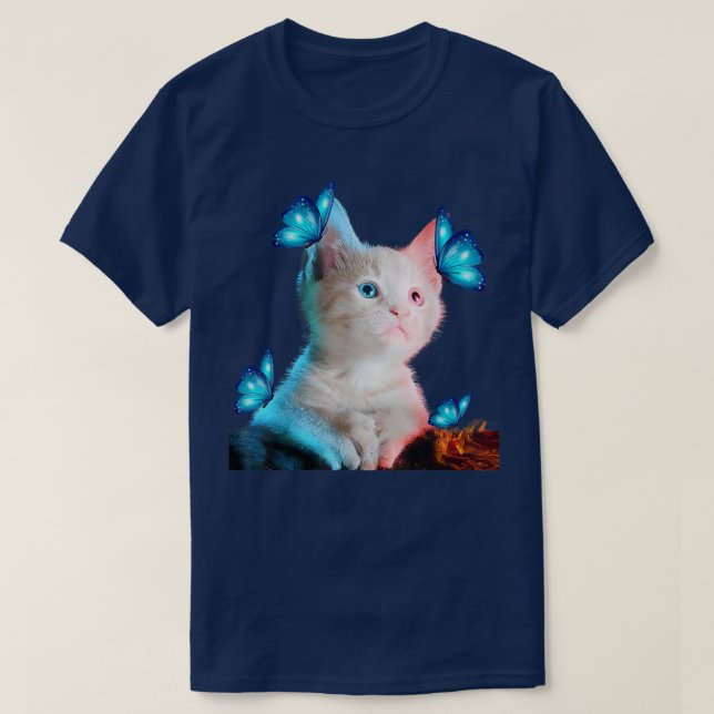 Camiseta Gato Branco Cinto Com Adoção De Gato De Borboleta  (Frente do Design)