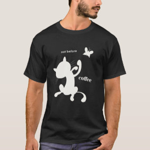 Camiseta Gato Bravo e Engraçado Lutando Contra Borboleta Se