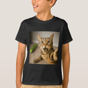 Camiseta Gato Chocado Engraçado Selfie Com Design de Memóri