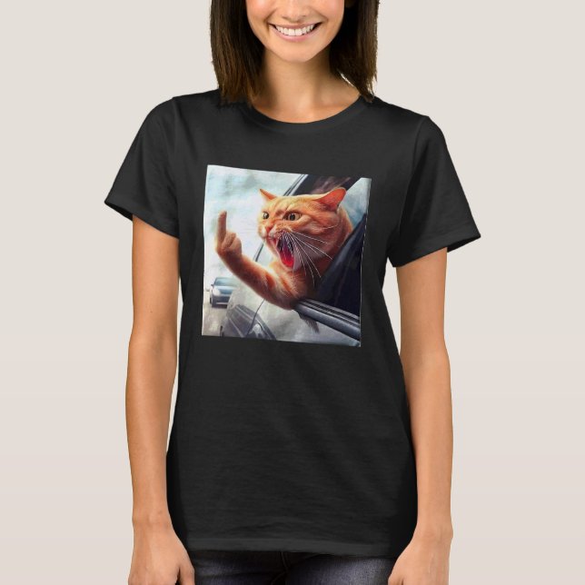 Camiseta Gato com Dedo do Meio Irritado Dirigindo (Frente)