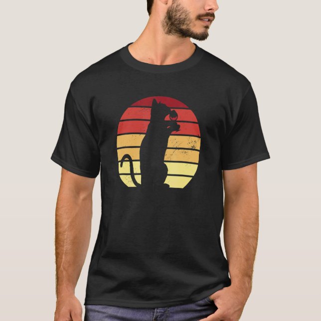 Camiseta Gato Com Sol Retro Bebendo Vinho (Frente)