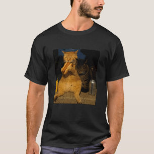 Camiseta Gato Comendo Meme de Cachorro-Quente Amante de Gat
