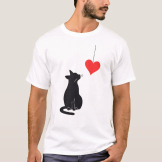 Camiseta Gato de Amor - Design de Felinos Bonitos e Estétic